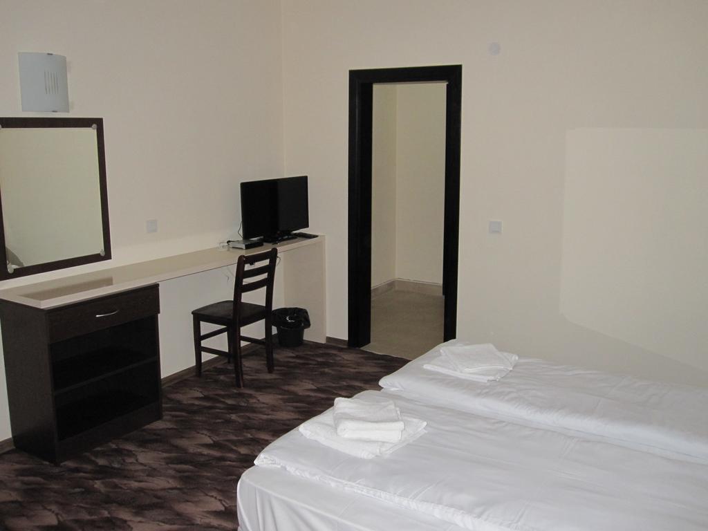 Hotel Deyanira Gorno Dryanovo Oda fotoğraf