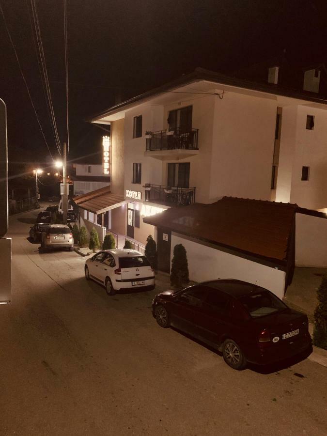 Hotel Deyanira Gorno Dryanovo Dış mekan fotoğraf